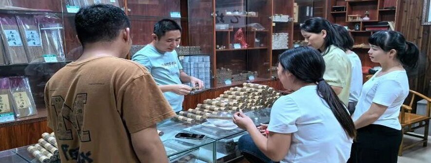 省委书记黄坤明到茂名调研加快推动沉香种植、加工特色产业整体跃升 ...