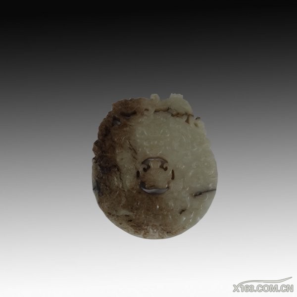 白玉龙纹人物佩--长：9cm--RMB：80万.jpg