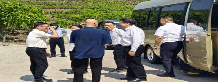 海南省委书记冯飞在琼中调研沉香产业并作出重要指示