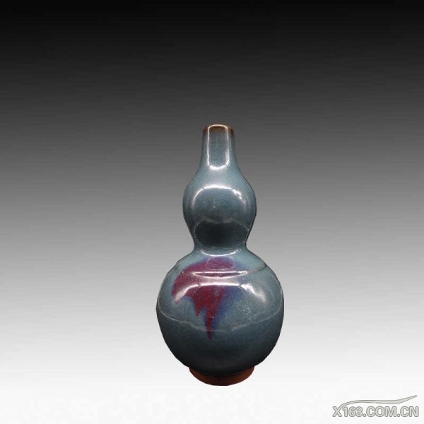 钧窑葫芦瓶；尺寸；高27.5cm起拍价；120万.jpg